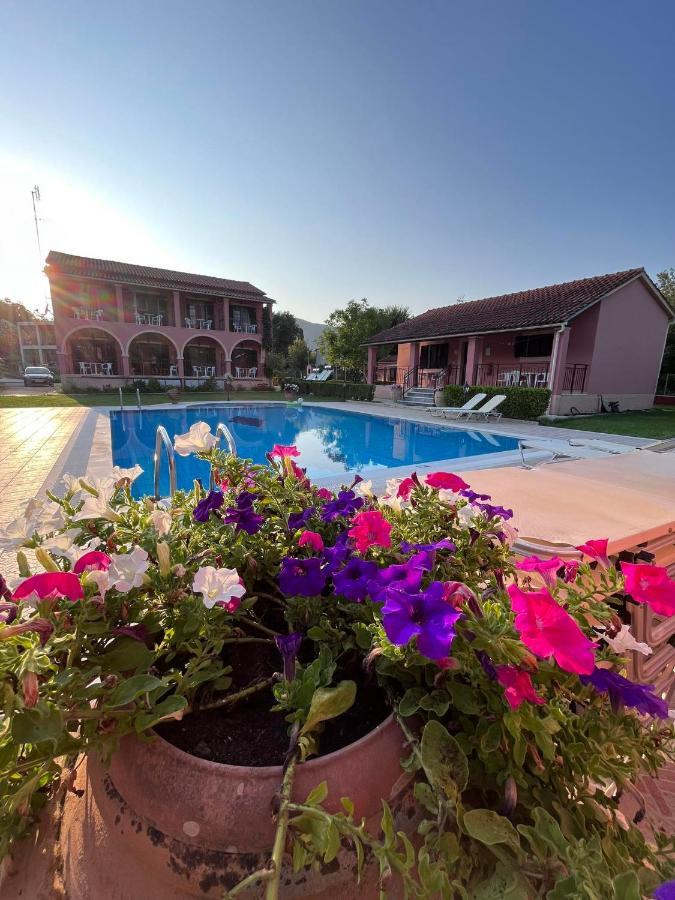 Gregory-Vassilis Apartments ذيسْخا المظهر الخارجي الصورة